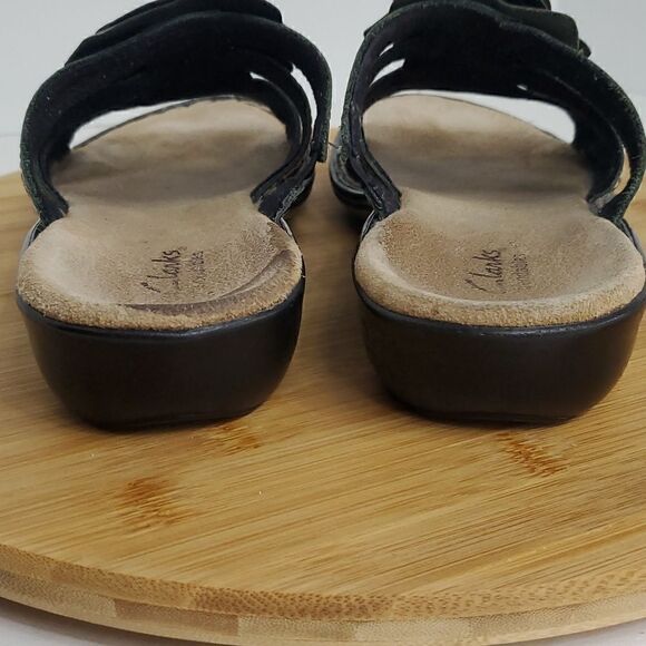 Clarks Bendables Black Leather Comfort Sandals Wedge Heel Flower Women’s 7 M - Picture 4 of 8